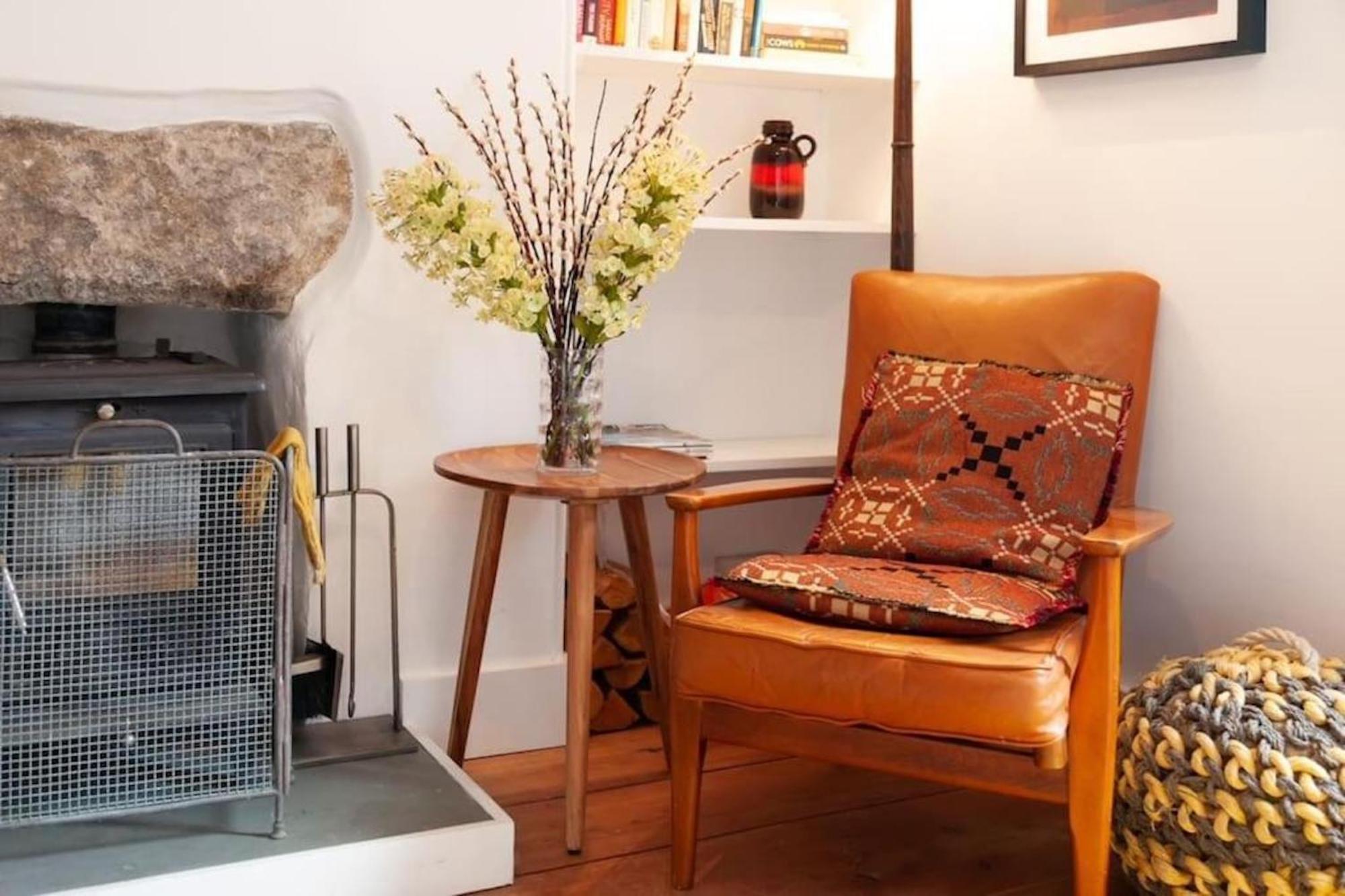 Janies Cottage~ Mousehole~Eclectic Interiors & Vintage Charm Exterior photo